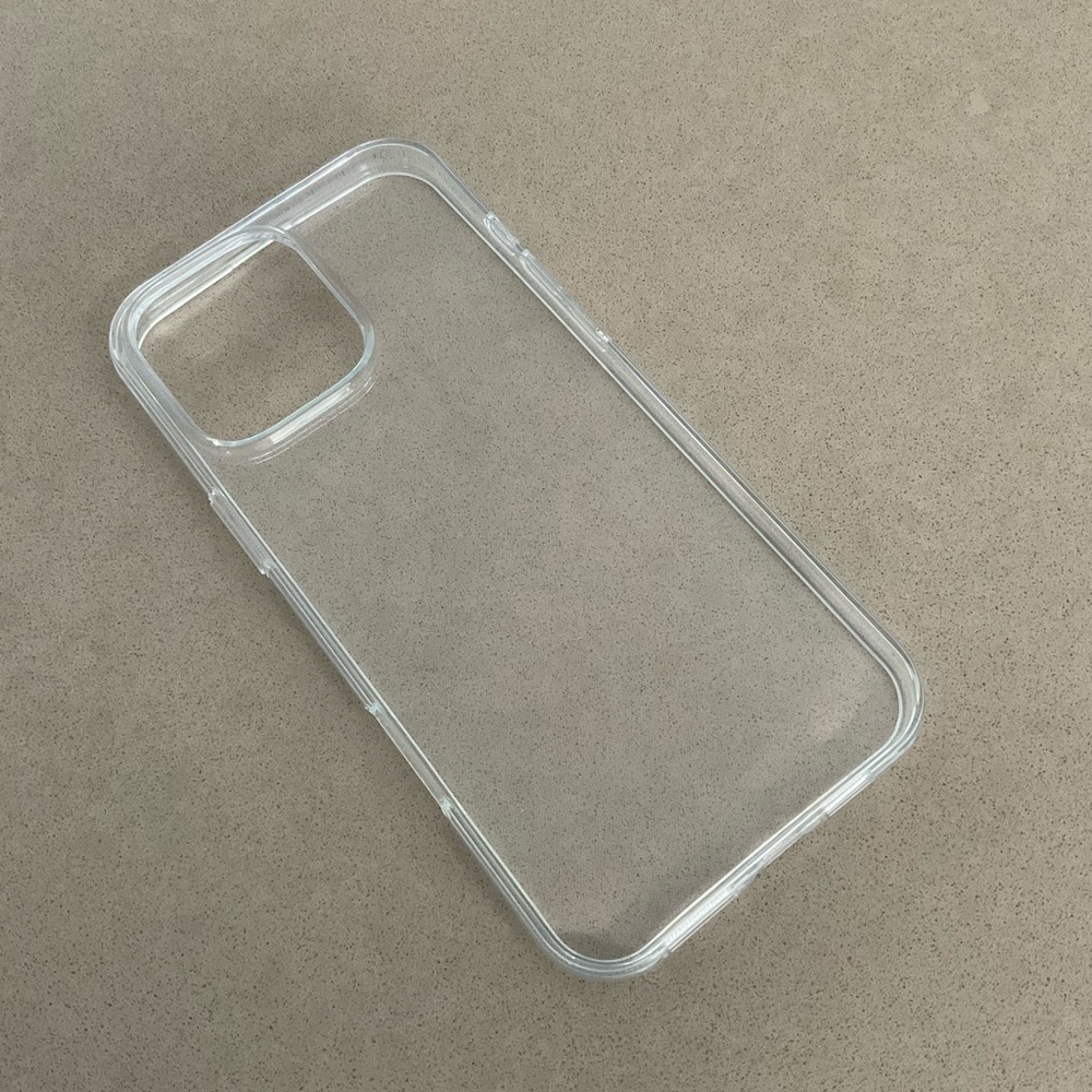 Apple Iphone 16 Pro Max Clear Silicone Case